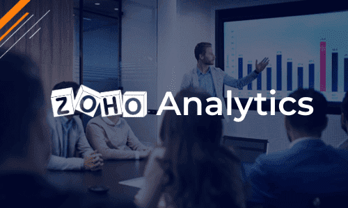 A man giving a presentation on Zoho Analytics for the Zoho Analytics training course