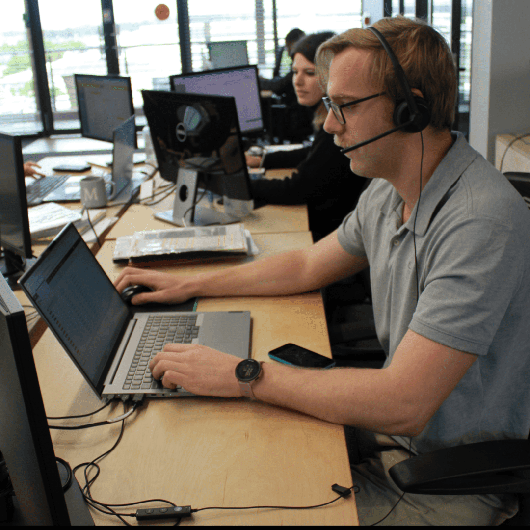 A few of DSL Telecom's team members in action on the sales floor