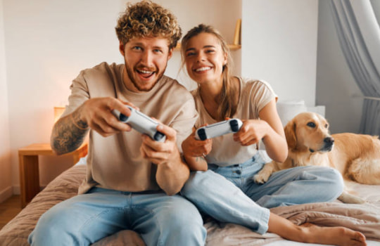 Couple playing online video games using a Telkom LTE internet connection in South Africa