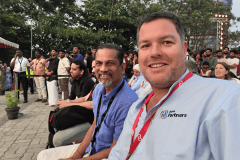 Dean Schreuder from DSL Telecom with Zoho CEO Sridhar Vembu at a Zoho event in India