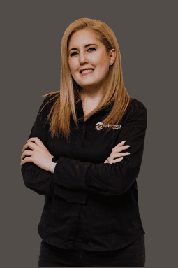 Carin Hallatt, Accounts Manager at DSL Telecom that uses Zoho books.